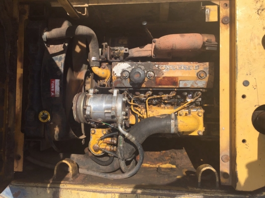 ขายรถแบคโฮ KOMATSU PC60-6 แอร์ไฟฟ้า เอกสารพร้อม สวยมาก สนใจโทร 081-970-1072