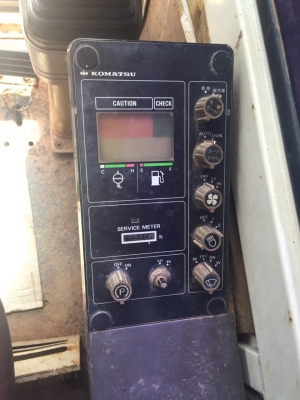 ขายรถแบคโฮ KOMATSU PC60-6 แอร์ไฟฟ้า เอกสารพร้อม สวยมาก สนใจโทร 081-970-1072