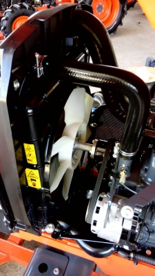 KUBOTA  L 4708 SP (4WD)  2 เพลา   สภาพใหม่สวยๆ   ชั่วโมงใช้   งานน้อย  สีเดิมทั้งคัน  พร้อมชุดใบมีดดันหน้า  โรตารี