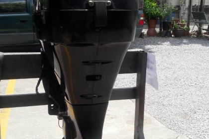 ขาย เครื่องเรือsuzuki 70 แรง 4  จังหวะ เก่าญี่ปุ่น เครื่องติดเดินดี ราคา 98,000