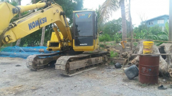 ขาย KOMATSU PC 120-3 สภาพสวยพร้อมใช้ ติดต่อ คุณ อ๊อฟ พิจิตร 086-737-9991 ขาย KOMATSU PC 120-3 สภาพสวยพร้อมใช้ ติดต่อ คุณ อ๊อฟ พิจิตร 086-737-9991