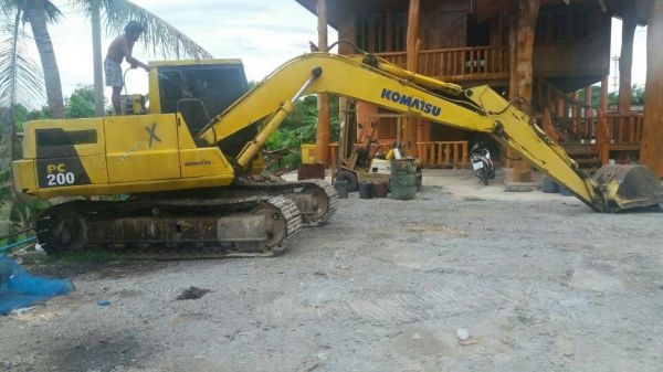 ขาย KOMATSU PC 120-3 สภาพสวยพร้อมใช้ ติดต่อ คุณ อ๊อฟ พิจิตร 086-737-9991 ขาย KOMATSU PC 120-3 สภาพสวยพร้อมใช้ ติดต่อ คุณ อ๊อฟ พิจิตร 086-737-9991