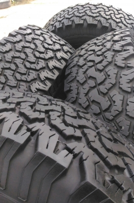 ขาย ยาง BF All 31x10.5 R 15 สวยๆ