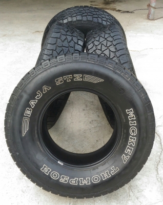 ขาย ยาง MICKEY THOMPSON 265/75/16 USA สวยๆ