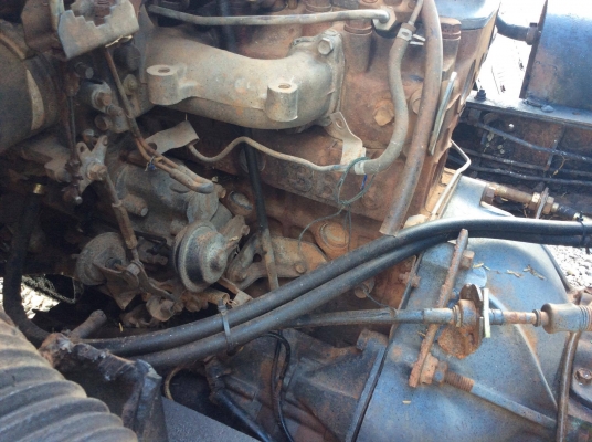 รถบรรรทุกน้ำ 6 ล้อ TOYOTA ถังบรรจุ 6,000 ลิตร