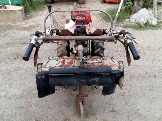 ขายรถพรวนดิน YANMAR  เก่านอกยังไม่เคยใช้งานในไทย ติดต่อ 086-324-1992