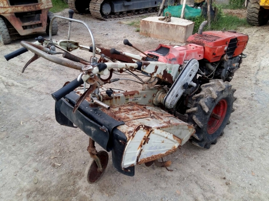 ขายรถพรวนดิน YANMAR  เก่านอกยังไม่เคยใช้งานในไทย ติดต่อ 086-324-1992