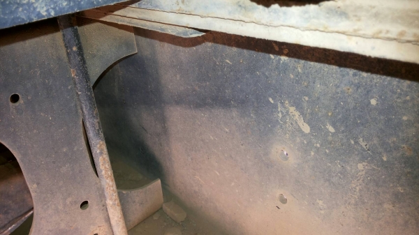 Hino mags 220  มีระบบลากพ่วง