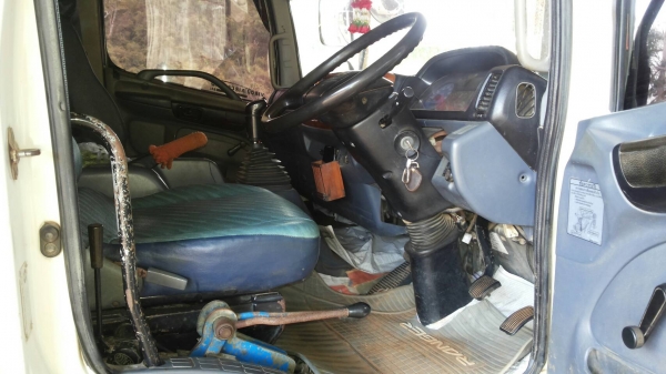 Hino mags 220  มีระบบลากพ่วง