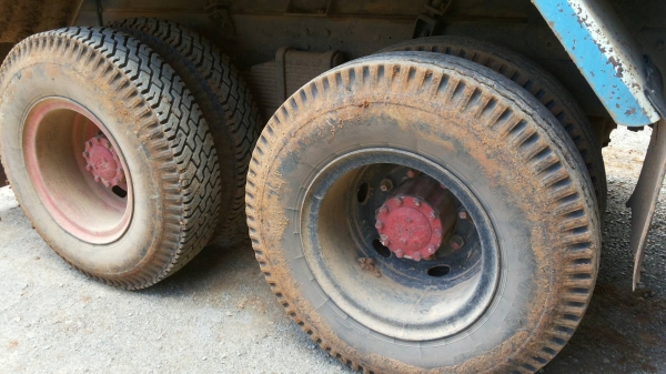 Hino mags 220  มีระบบลากพ่วง