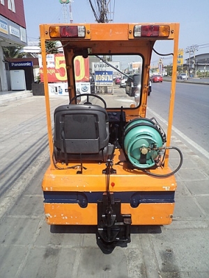 ขายรถลากจูงโตโยต้า 1 ตัน  เครื่องเบนซิน (ใช้แก๊สอย่างเดียว)   ยางตัน  พวงมาลัยเพาเว่อร์  สีเดิมจากนอก นำเข้าจากญี่ปุ่น ใช้งานได้ทันที ราคา95000