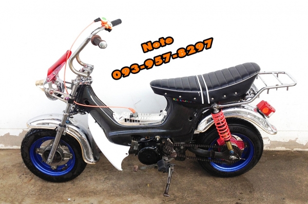 ชาลี ญี่ปุ่นแท้ๆ Honda Chaly ราคาพิเศษ 12,900 บาท ✅เครื่อง Hondaเวฟ100 แน่นๆ ✅ล้อโต กะทะหลังล้นๆ ✅ท่อเดิมผ่าหมก ✅คาบูแดชแท้ เดินเบานิ่ง ✅บังโคลนหน้า-หลังเหล็กชุบใหม่ๆ ✅โช๊คหน้า-หลังเด้งดี ✅สีรถยนต์ประกายเงินตามภาพ ✅เบาะท้องเรือ ✅ประกับคันเร่ง Bungbon สวยๆ
