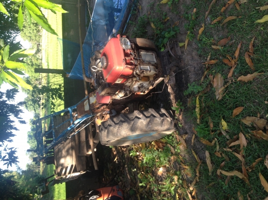 ขายรถไถนาเดินตาม  kobota  11 แรง  พร้อมเทรเลอร์  สภาพพร้อมใช้  มี  2คัน