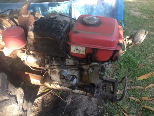 ขายรถไถนาเดินตาม  kobota  11 แรง  พร้อมเทรเลอร์  สภาพพร้อมใช้  มี  2คัน