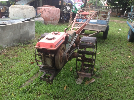 ขายรถไถนาเดินตาม  kobota  11 แรง  พร้อมเทรเลอร์  สภาพพร้อมใช้  มี  2คัน