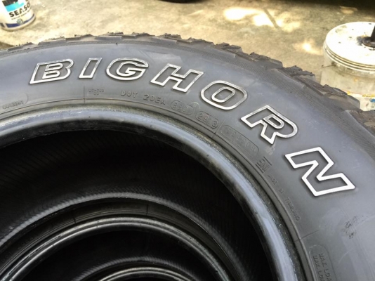 ยางMaxxis bighorn MT 762 ขนาด 265/75/16 สภาพใหม่ ดอกเต็ม4เส้น