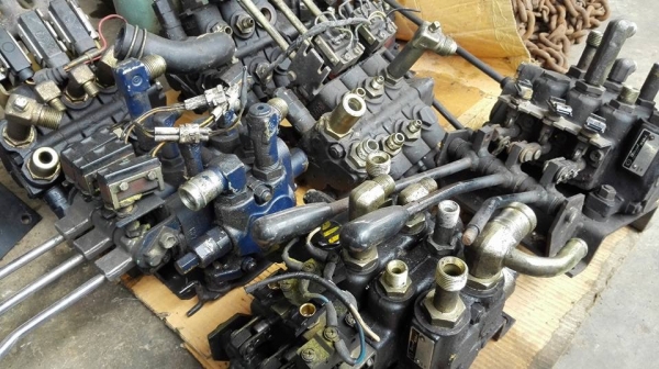 ** เหลือ 1 ตัว ** ขายคอนโทรล 3 แกน Diesel KIKI Made in JAPAN สดนอกลงตู้แน่นทุกตัวมาเลือกมาเทสก่อนได้ครับ!!