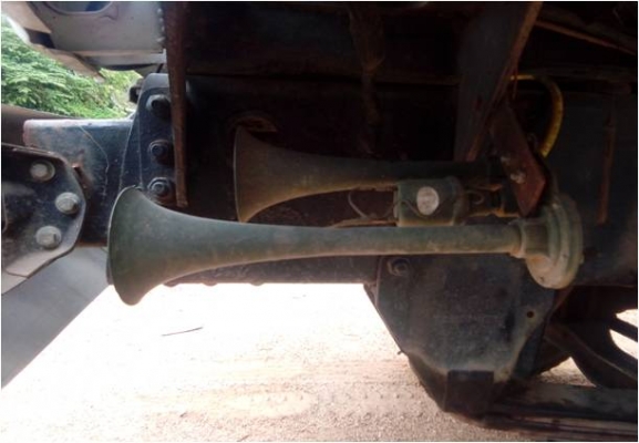 ขาย10ล้อ2เพลา  นิสสันยูดี  พร้อมบาร์วิ่งอ้อย