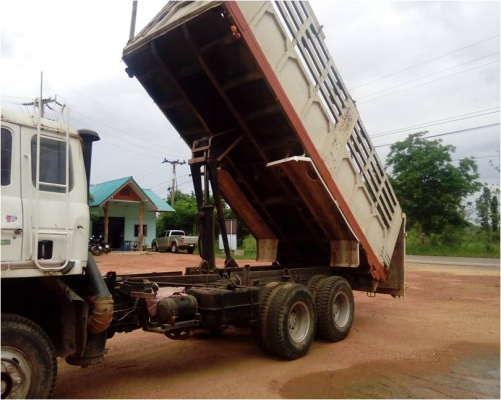 ขาย10ล้อ2เพลา  นิสสันยูดี  พร้อมบาร์วิ่งอ้อย