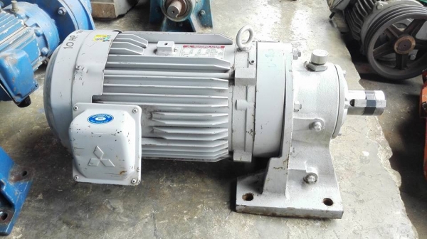 ** SOLD ** มอเตอร์เกียร์ Mitsubishi Cyclo Drive 10 HP 380V ทด 1:15 เพลาออก 100 RPM สภาพใหม่กริ้บๆเดิมทุกเม็ดวิ่งนุ่มมาเทสก่อนได้
