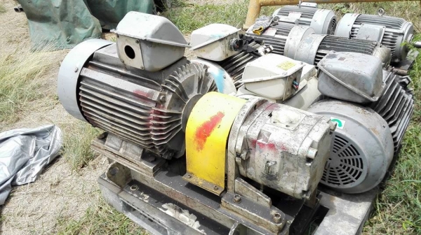 ชุดส่งกำลังมอเตอร์ปั้มไฮดรอลิค NACHI 100 ตัน มอเตอร์ Mitsubishi 50 HP 380V งานเจแปนสดนอกถอดจากไลน์ผลิต