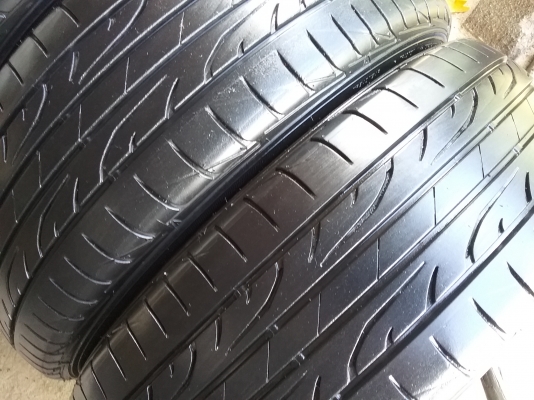 ยางDUNLOP รุ่น LM704 215 60R16ลงพื้นปลายปี2015สภาพสวยมาก ดอกเยอะมากๆ คุ้มสุดไม่แพง ยางDUNLOP รุ่น LM704 215 60R16ลงพื้นปลายปี2015สภาพสวยมาก ดอกเยอะมากๆ คุ้มสุดไม่แพง