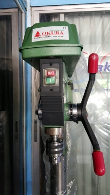 ลดราคาจ้า ขายสว่านแท่นของใหม่ราคาถูก