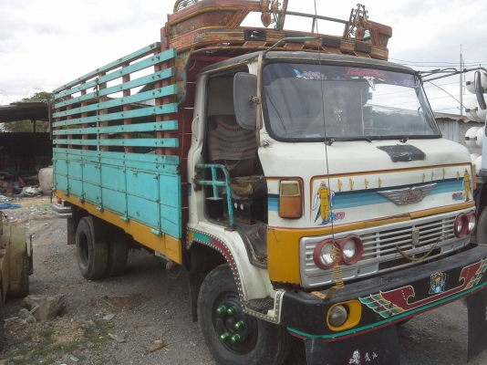 ขาย6ล้อKMเครื่องDQ100ช่วงล่างF(ไม่มีทะเบียน)