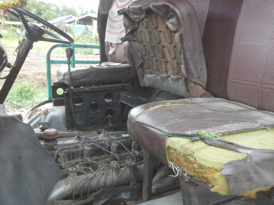 ขาย6ล้อKMเครื่องDQ100ช่วงล่างF(ไม่มีทะเบียน)