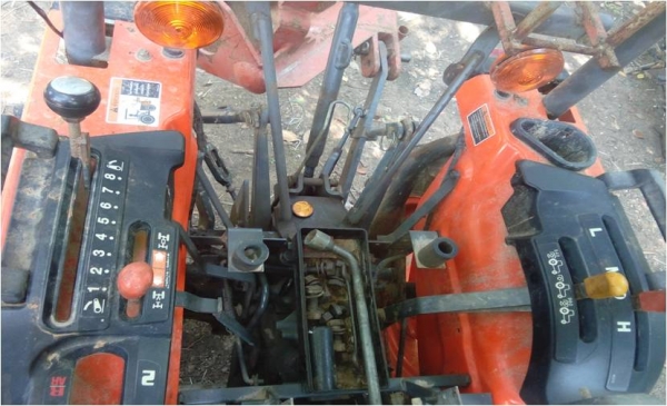 ขายครับ B2420 สภาพนางฟ้า พร้อมเล่มทะเบียนและชุดโอน