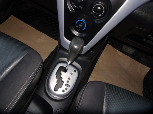 TOYOTA VIOS 1.5E AT ปี 2013