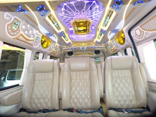 TOYOTA COMMUTER 2.5D4D MT ปี 2012 TOYOTA COMMUTER 2.5D4D MT ปี 2012