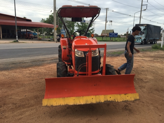 ขายรถไถคูโบต้า L3608 ราคา280000บาท  มึไบมีด พร้อมใช้งานสายๆครับสนใจ โทร0813655997 อำพร พาเจริญ ต วังบัว อ คลองขลุง จ กำแพงเพชร