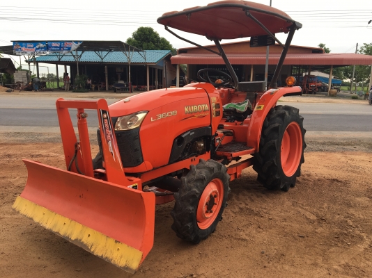 ขายรถไถคูโบต้า L3608 ราคา280000บาท  มึไบมีด พร้อมใช้งานสายๆครับสนใจ โทร0813655997 อำพร พาเจริญ ต วังบัว อ คลองขลุง จ กำแพงเพชร