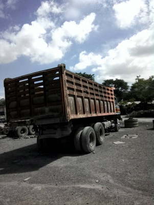 ขายสิบล้อดั้ม ขายสิบล้อดั้ม