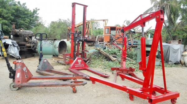 Sell> ขายเครนยกเครื่อง 1 ตัน สวยสดเหมือนใหม่เหล็กหนาๆ ราคาเบาๆ