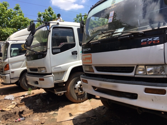 รถอีซูซุ 10 ล้อ หัวลาก GXZ 270 แรงม้า  ปี 47. , ( ขาย แม่ , ลูก )     สนใจติดต่อ  081 - 6079515