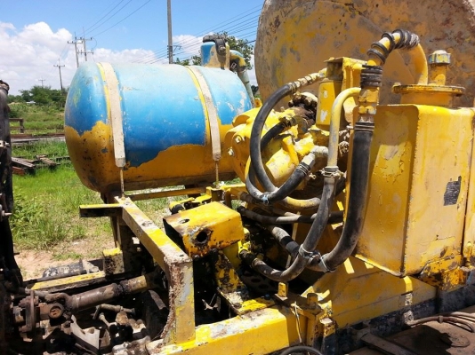 ขายรถโม่ปูน โม่3คิว เครื่อง185แรง HO7C เครื่องดีมาก โม่ตรง ยางดี6เส้น สภาพพร้อมใช้งาน เอกสารใบซื้อขาย สนใจโทร 090-8588220คุณนะ 093-3258446คุณบิว หรือเข้าดูสินค้าอื่นๆได้ที่ www.narong2truck.com หรือ www.truck.in.th/498 หรือเพจFacebook ณรงค์ ซื้อขายรถมือสอ