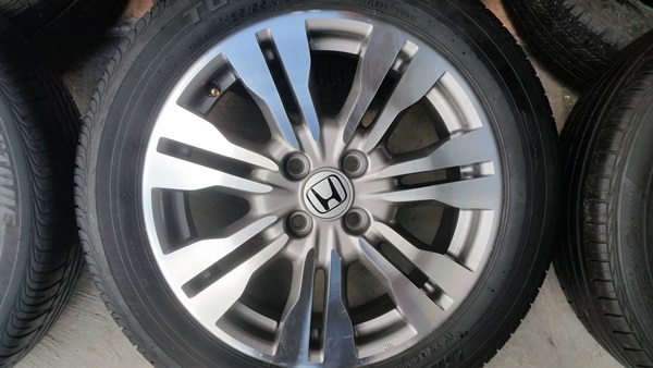 ขายล้อ HONDA City SV ขอบ16 ยาง ปี 14  4 ล้อ