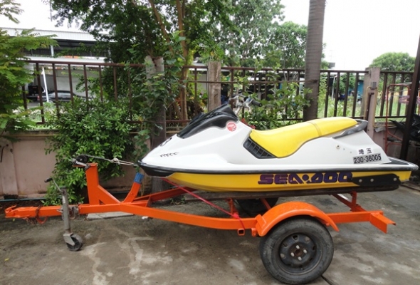 ขออนุญาตขาย XP-800 ครับ  มีของแต่ง ใบ,สคูป,คาร์บูคู่,แฮนด์แต่งUMI,สวิทสตาร์ท  มีตัวปรับทิมที่แฮนมือจับ พร้อมเทรเลอร์นอก  ของแต่งตามรูปเลยครับ  ราคา69000บาท