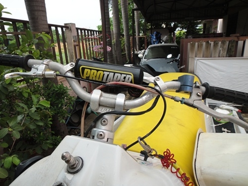 ขออนุญาตขาย XP-800 ครับ  มีของแต่ง ใบ,สคูป,คาร์บูคู่,แฮนด์แต่งUMI,สวิทสตาร์ท  มีตัวปรับทิมที่แฮนมือจับ พร้อมเทรเลอร์นอก  ของแต่งตามรูปเลยครับ  ราคา69000บาท