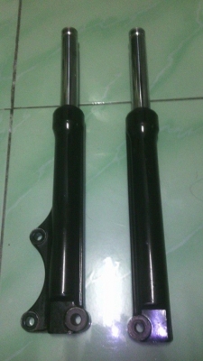 ขายโช็คหน้า fino mio สภาพใช้งานได้สภาพดีไม่รั่วไม่ซึม