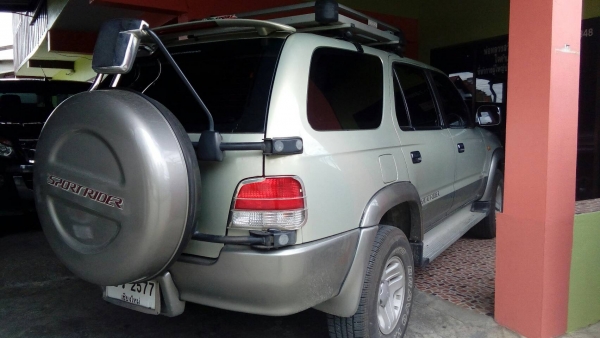 TOYOTA รุ่น SPORT-RIDER ปี44