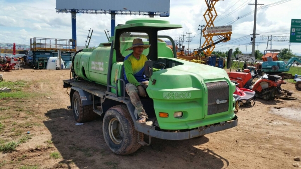 รถฉีดพ่นยา ขนาดใหญ่ ความจุ 1,500 ลิตร นำเข้าญี่ปุ่น พร้อมใช้งาน สภาพสวยๆ รถฉีดพ่นยา ขนาดใหญ่ ความจุ 1,500 ลิตร นำเข้าญี่ปุ่น พร้อมใช้งาน สภาพสวยๆ