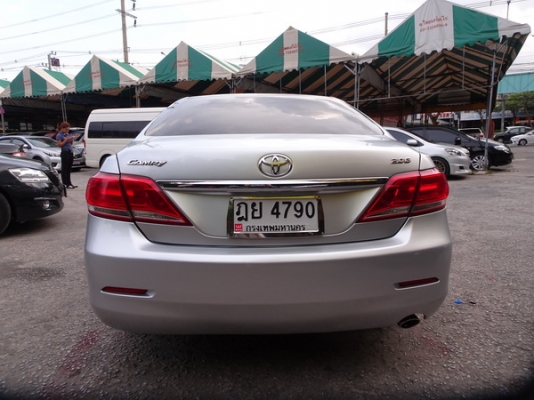 TOYOTA CAMRY 2.0G AT ปี2010