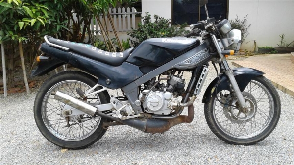 ขาย วิคเตอร์ทะเบียนพร้อมโอนภาษีขาดเครื่องดีเหมาะสำหรับสาวกคาวา ราคาเบาๆ 8900 บาท