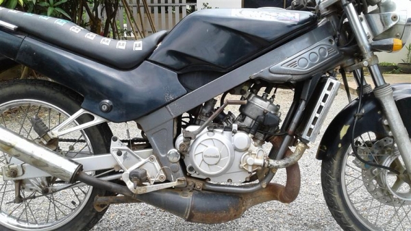 ขาย วิคเตอร์ทะเบียนพร้อมโอนภาษีขาดเครื่องดีเหมาะสำหรับสาวกคาวา ราคาเบาๆ 8900 บาท ขาย วิคเตอร์ทะเบียนพร้อมโอนภาษีขาดเครื่องดีเหมาะสำหรับสาวกคาวา ราคาเบาๆ 8900 บาท