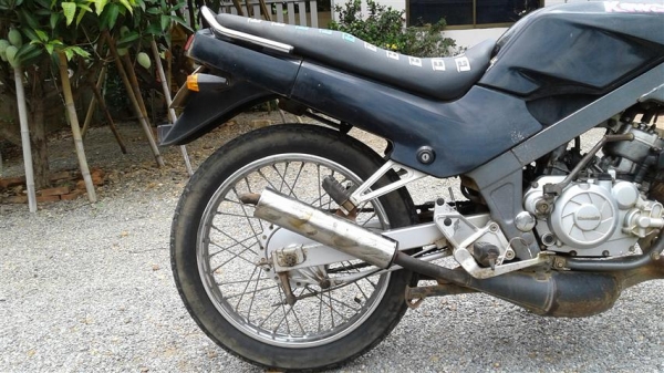 ขาย วิคเตอร์ทะเบียนพร้อมโอนภาษีขาดเครื่องดีเหมาะสำหรับสาวกคาวา ราคาเบาๆ 8900 บาท ขาย วิคเตอร์ทะเบียนพร้อมโอนภาษีขาดเครื่องดีเหมาะสำหรับสาวกคาวา ราคาเบาๆ 8900 บาท