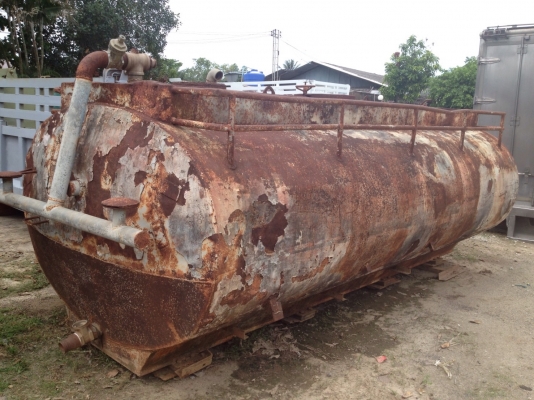 ขายแท็งค์นำ้ หกล้อใหญ่