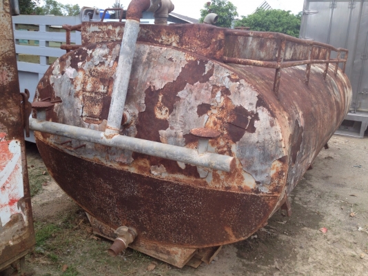 ขายแท็งค์นำ้ หกล้อใหญ่